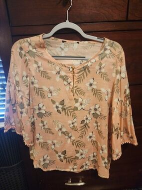 Floral Zip-Front Peach Women's Top